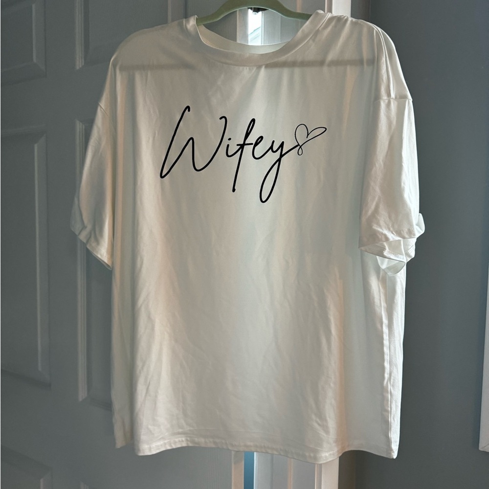 Oversized wifey T